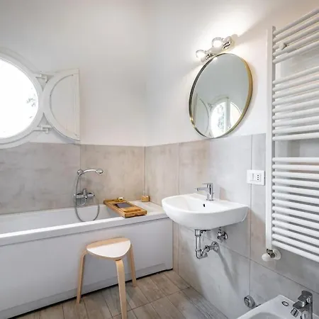 Luxury Limonaia With Jacuzzi Near Florence Apartamento