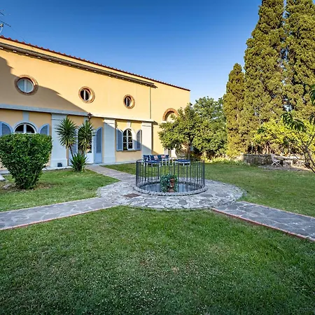 Apartamento Luxury Limonaia With Jacuzzi Near Florence